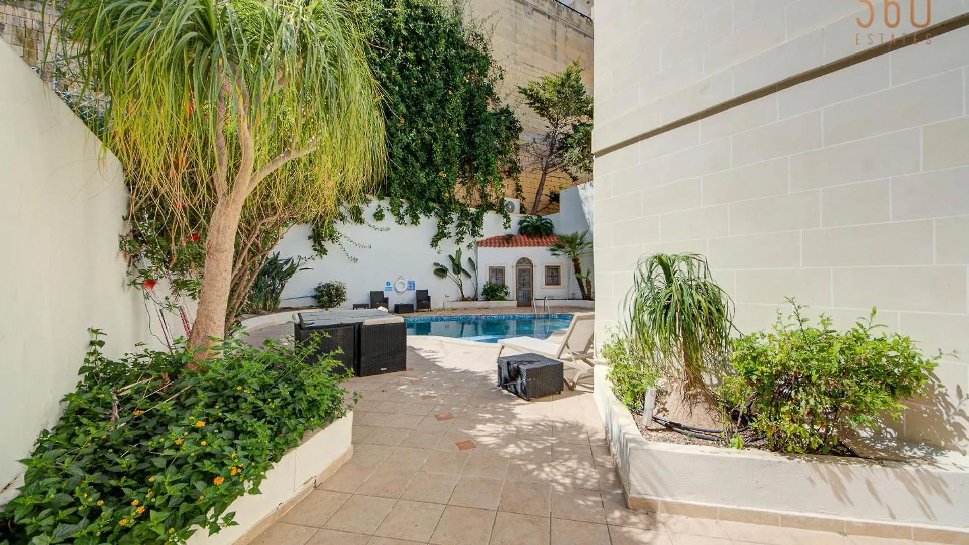 Bungalow Home With Stunning Pool Area In St'Julians By 360 Estates Saint Julian's Malta