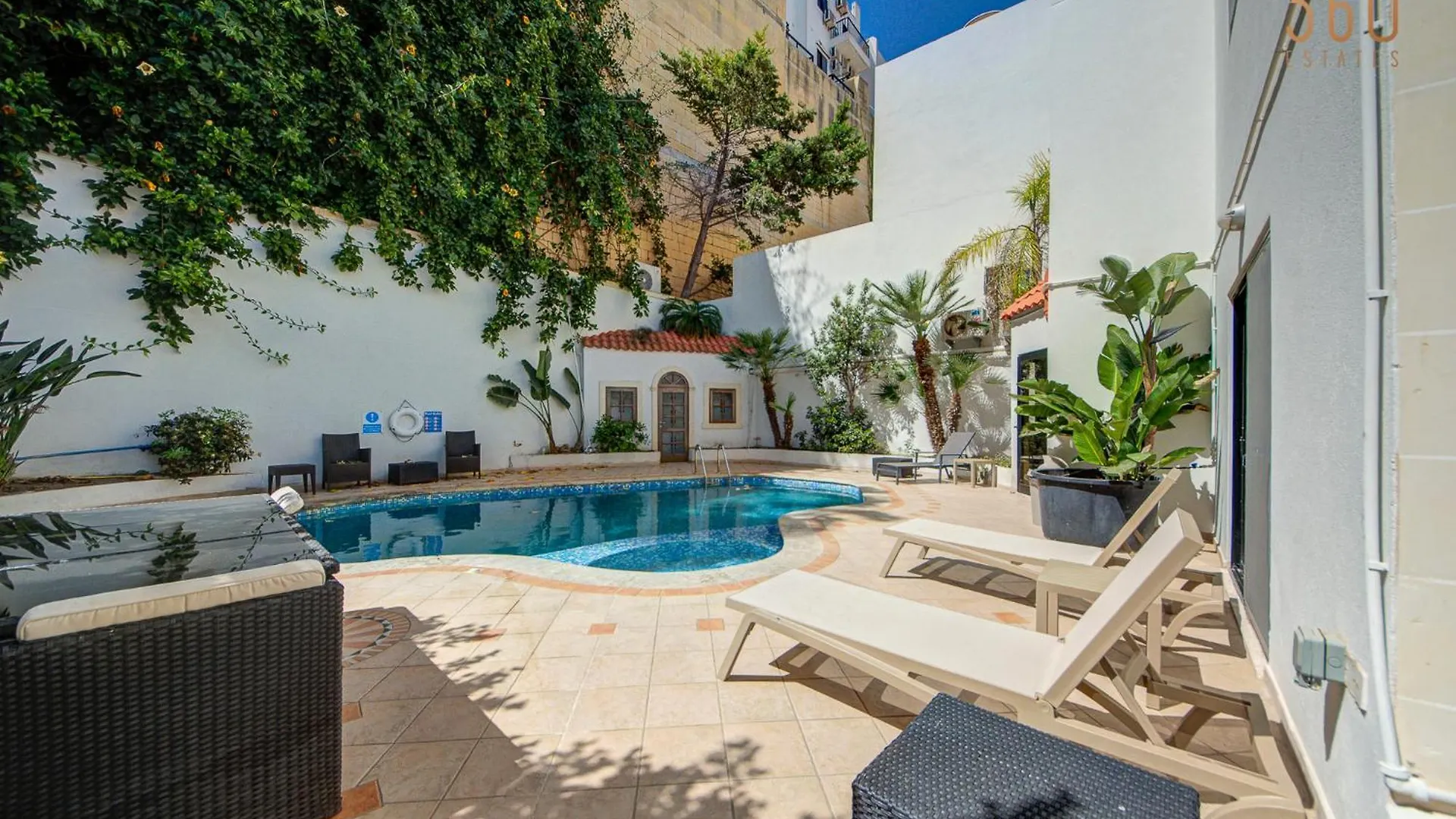 Villa Bungalow Home With Stunning Pool Area In St'Julians By 360 Estates Saint Julian's Malta