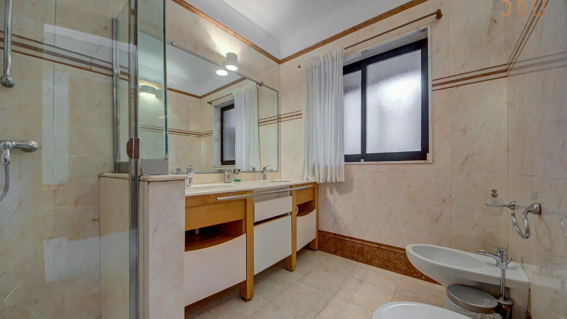 Bungalow Home With Stunning Pool Area In St'Julians By 360 Estates Saint Julian's Villa